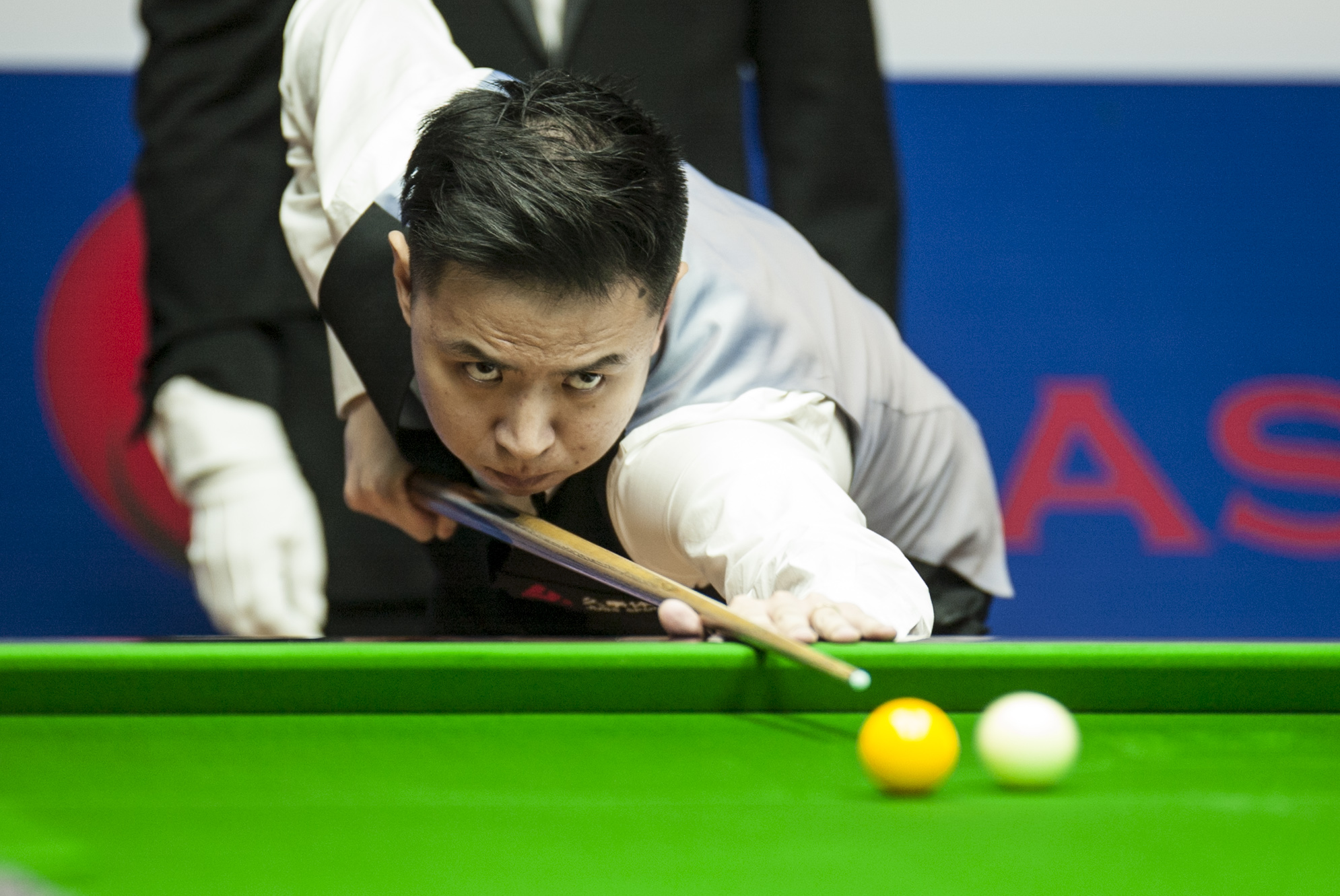 了前进的方 了前进的方