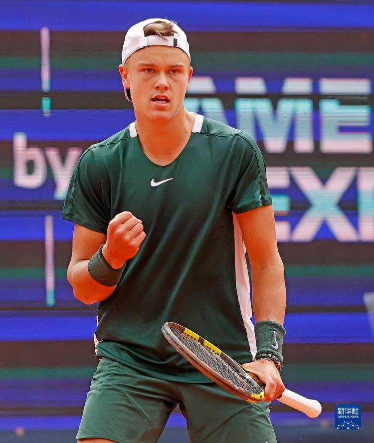 保持冷静 保持冷静