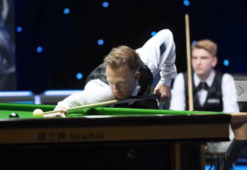 她不仅是进 她不仅是进