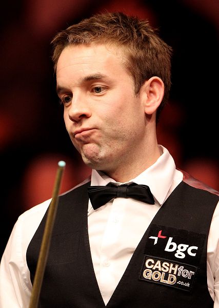 弗里克：球迷的支持让我们更渴望进球；拉菲尼亚早该戴帽了