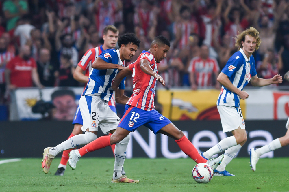 手感爆棚！新疆外援纳托尔半场7中6贡献15分